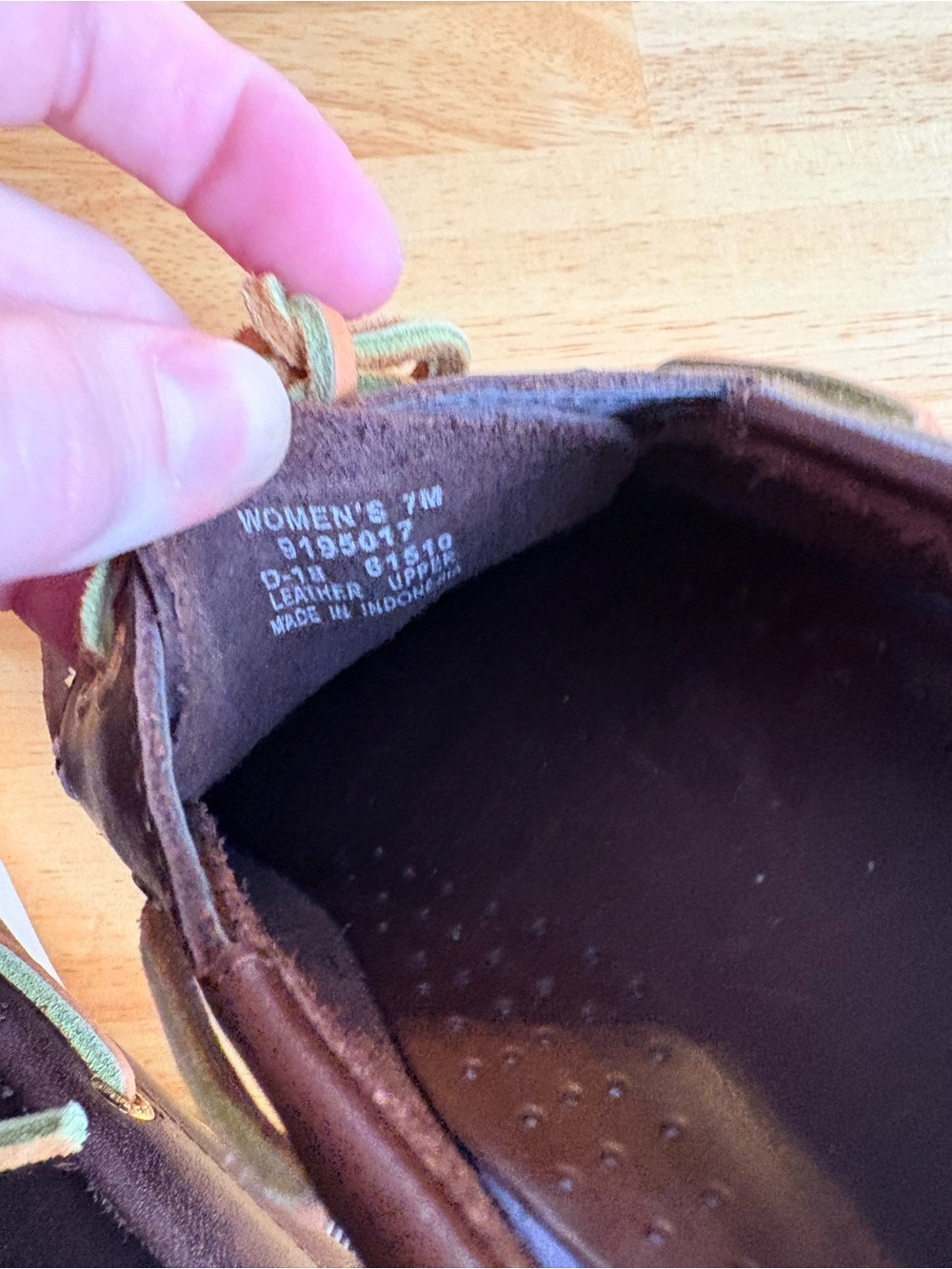 Sperry Authentic Original 2-Eye Boat Shoe in Brown Leather - Picture 8 of 8